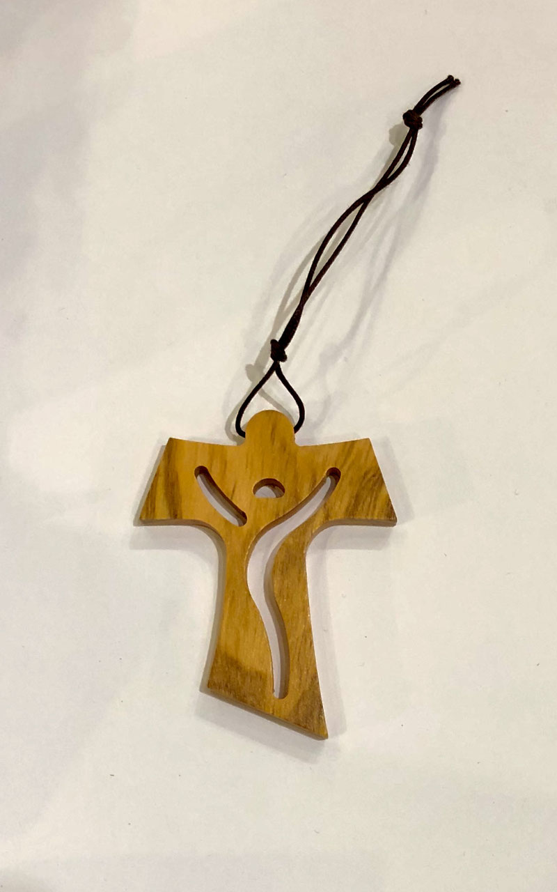 TAU IN ULIVO CON CORPO DI CRISTO STILIZZATO 6,5 CM