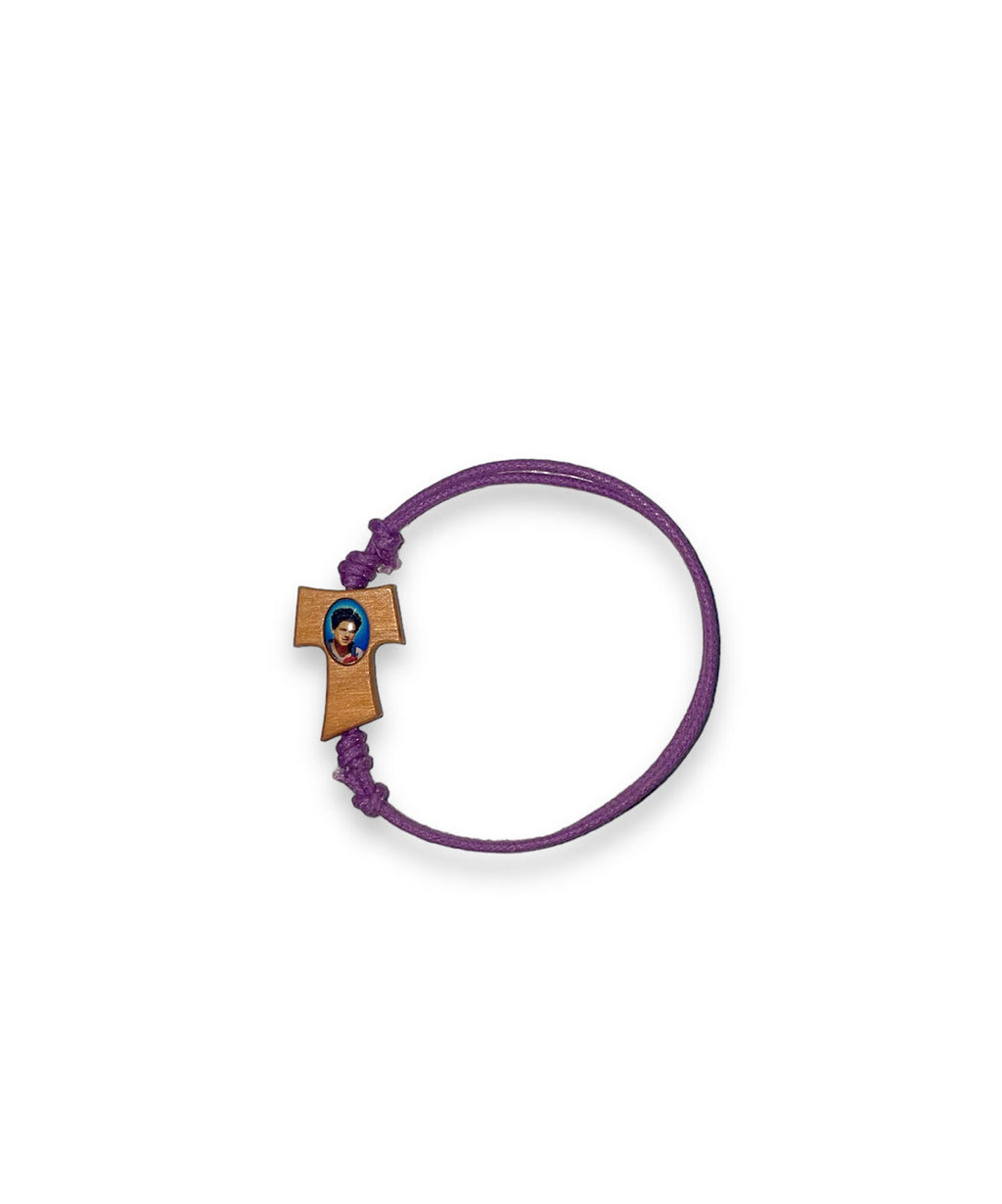 BRACCIALE con CORDONICINO COLORATO REGOLABILE con TAU e IMMAGINE ACUTIS