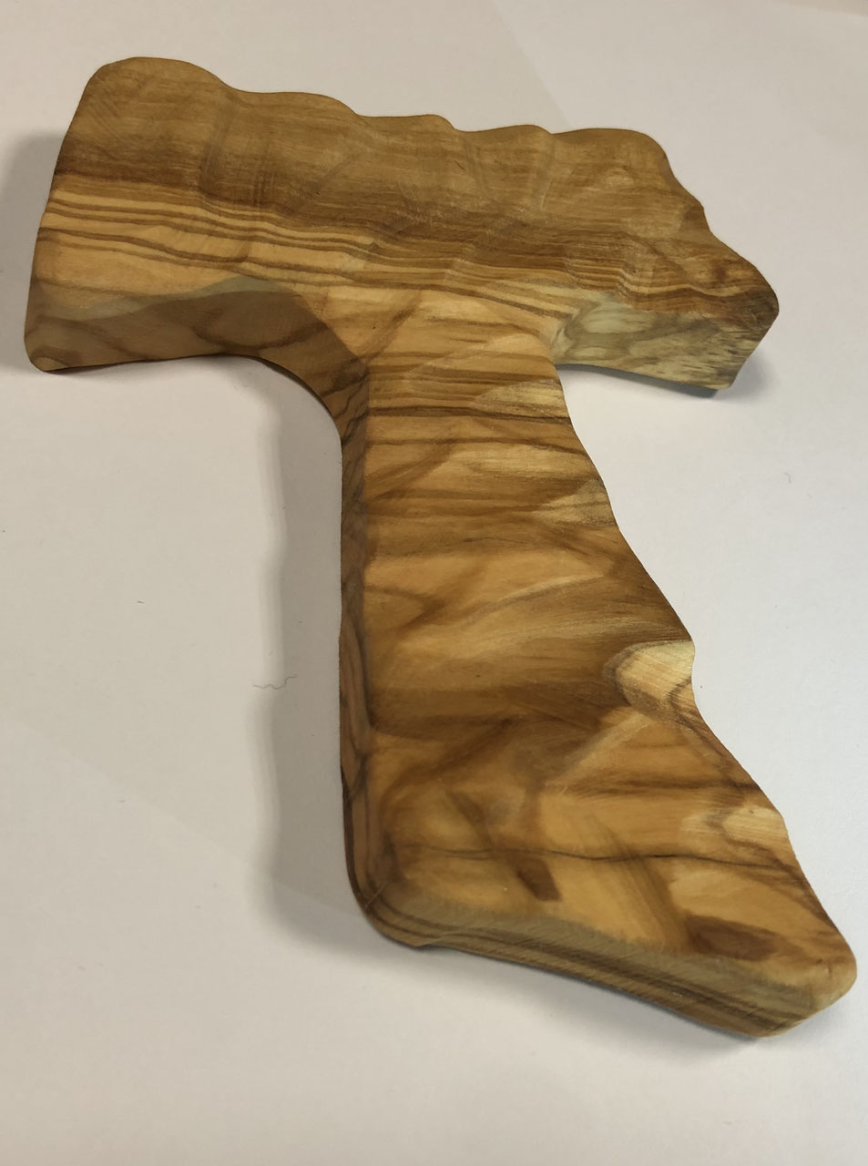 TAU da  parete in Legno d'ULIVO INTAGLIATO