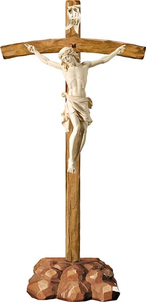 CRISTO PISA SU PIEDISTALLO